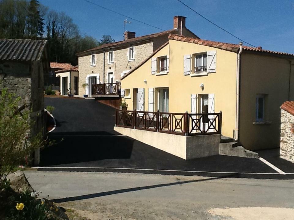Gites De La Bibudiere Le Boupere Exterior photo